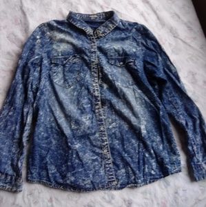 Acid wash button up long sleeve shirt